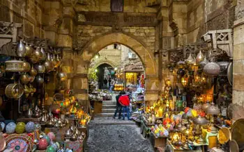 Souq Al Zal & Traditional Markets