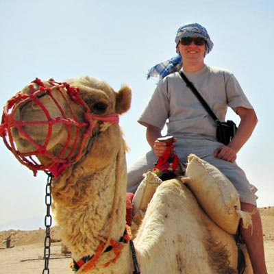 camel trekking dammam thumb