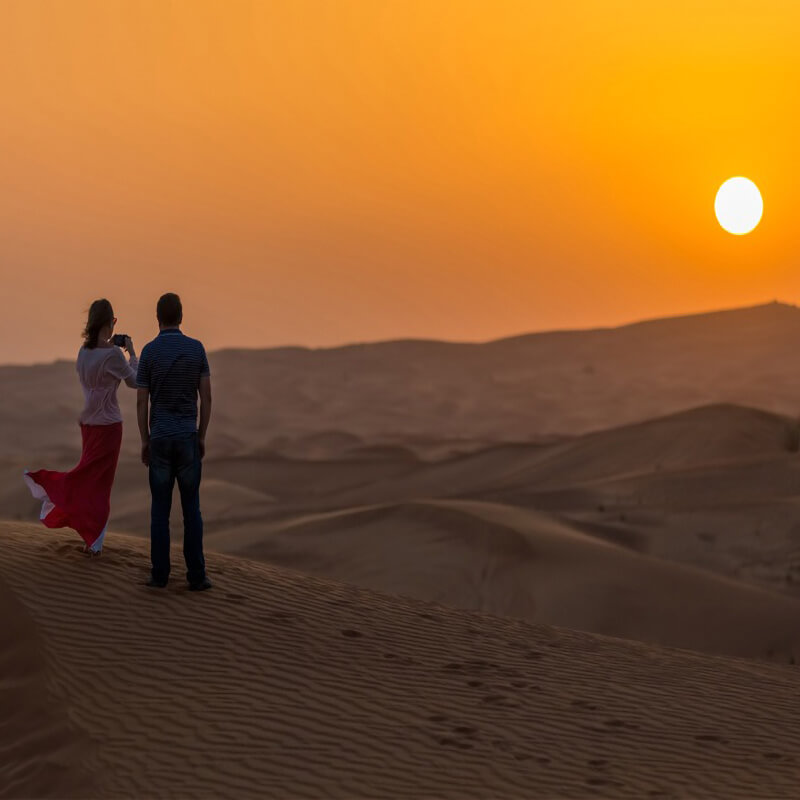 Romantic Dune Dinner-sm